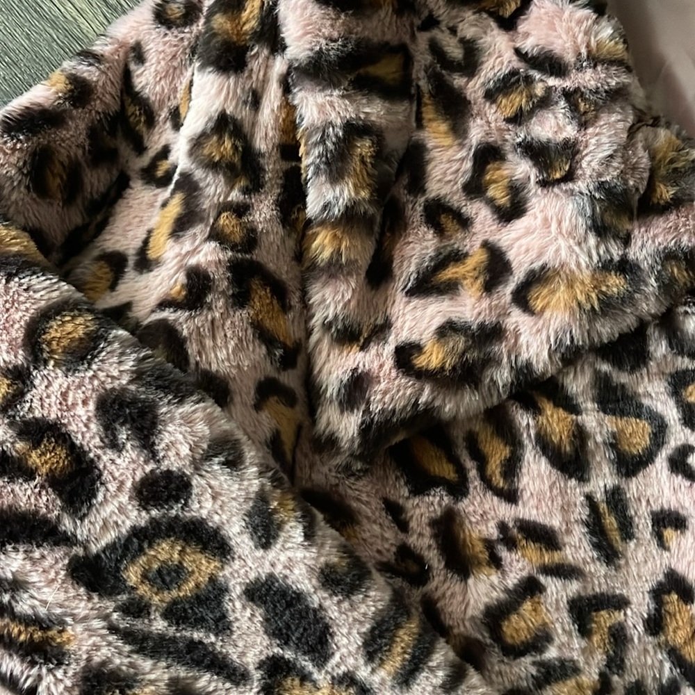 Leopard jacket - Picture 3 of 3